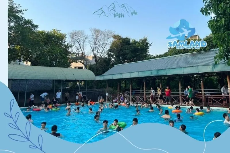 Hồ bơi Cội Nguồn Quán